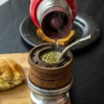 Yerba mate si v Číne získava popularitu. Tradičný nápoj však nie je len o energii