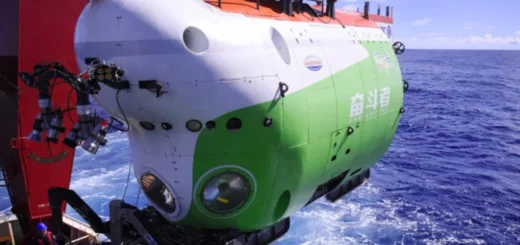 Vedci objavili v najhlbších oceánskych priekopách nečakane bohatý ekosystém