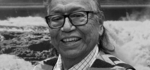 Zomrel Davis „Yellowash“ Washines, hlas rieky a lososov Yakama Nation