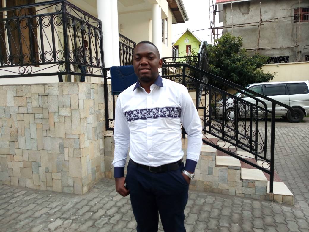Dr. Macky Mbavugha, doctor and field manager for the International Rescue Committee (IRC). Image by Dr. Macky Mbavugha via Facebook.