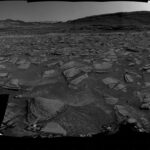 Curiosity zachytil v Gale Crater 360-stupňovú panorámu Marsu Sol 4893: Right Navigation Camera, Cylindrical Projection