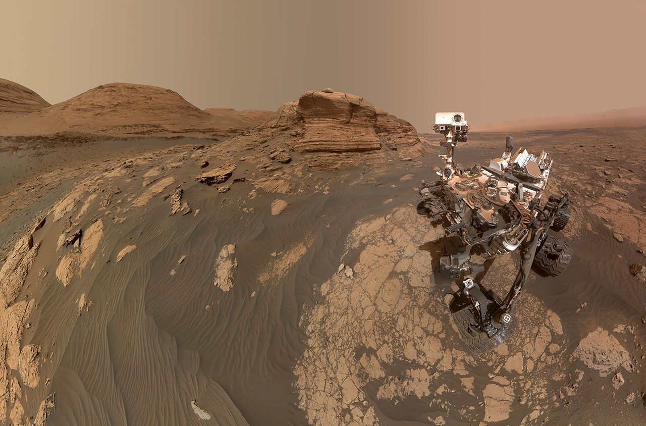NASA’s Curiosity Takes Close Look at Rock That Got Stuck on Drill