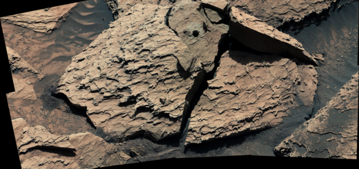NASA’s Curiosity Takes Close Look at Rock That Got Stuck on Drill
