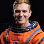 Nicholas Houghton pomáha chrániť posádky misií Artemis Nicholas Houghton: Engineering Crew Safety for NASA’s Artemis Missions