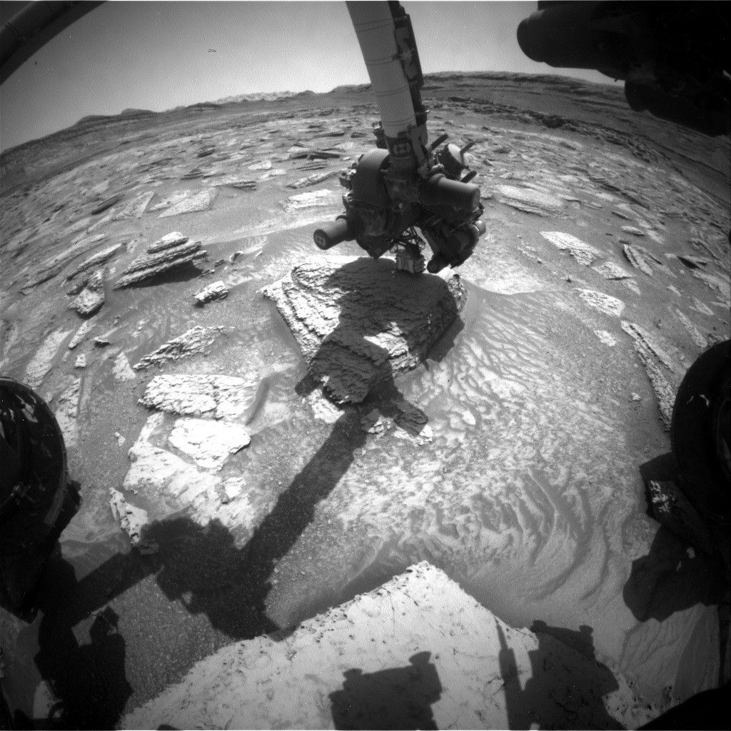 Curiosity Blog, Sols 4900-4907: Pasadena, We Have a Drill Sample!