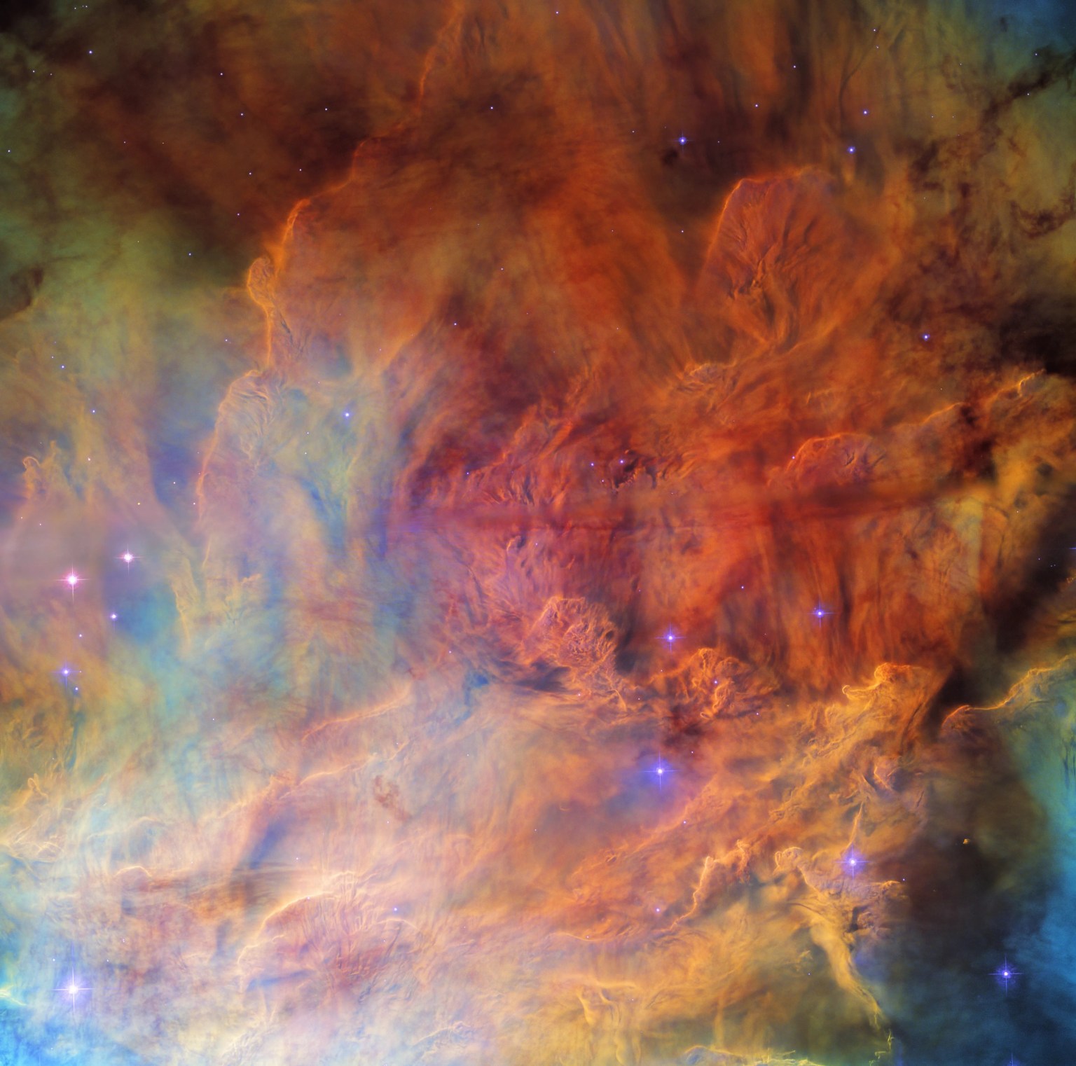 Hubble Sights Galaxy in Transition