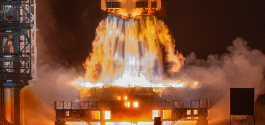 Čína vypustila Shenzhou 23: k Tiangong mieri trojica astronautov, jeden má vo vesmíre stráviť rok