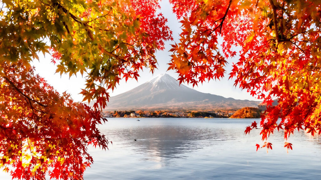 Silné dažde dokážu Mount Fuji dočasne „nadvihnúť“