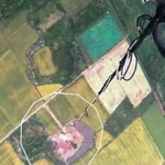 Čína otestovala vo vzduchu obrovské pole cievok. Systém by mohol pomôcť pri hľadaní ponoriek