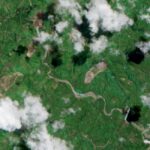Zosuvy po zemetrasení pri Mindanau si vyžiadali väčšinu obetí, satelit ukazuje rozsah škôd