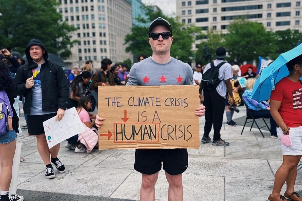 New book offers tips to translate climate science into political gains