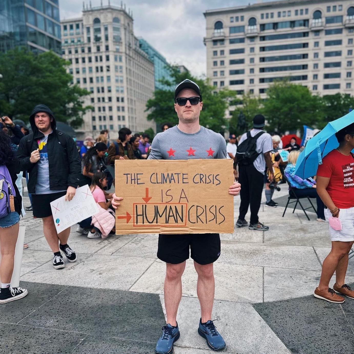 New book offers tips to translate climate science into political gains