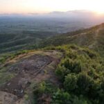 V Albánsku odkryli základy monumentálnej stavby v štýle gréckeho chrámu