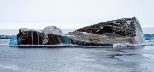 iceberg, antarctica, ice, water, glacier, iceland, nature, ocean, winter, cold, landscape, snow, sea, arctic, frozen, climate