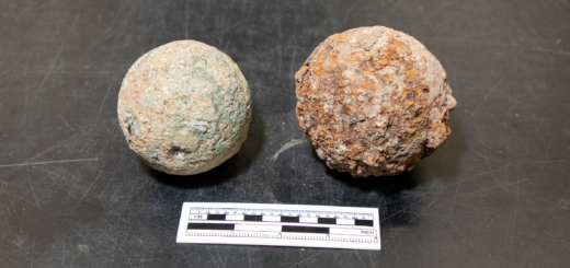 Archeológovia našli pri Alame druhú nepoškodenú delovú guľu. Pravdepodobne ju vystrelili Texania