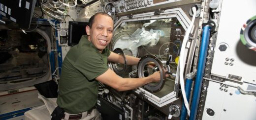 Bacteria, Cartilage, and Metal Tops Tuesday’s Research Aboard Station