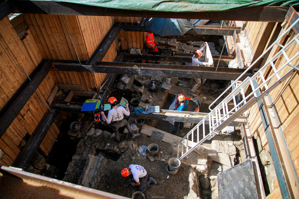 Pod Notre-Dame kopú do minulosti: archeológovia odhaľujú 1 700 rokov dejín Paríža