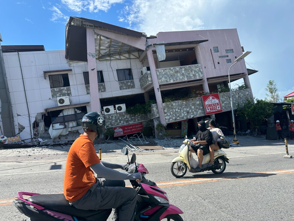 A 7.8 magnitude quake in the Philippines kills at least 35, collapses buildings and sparks tsunami