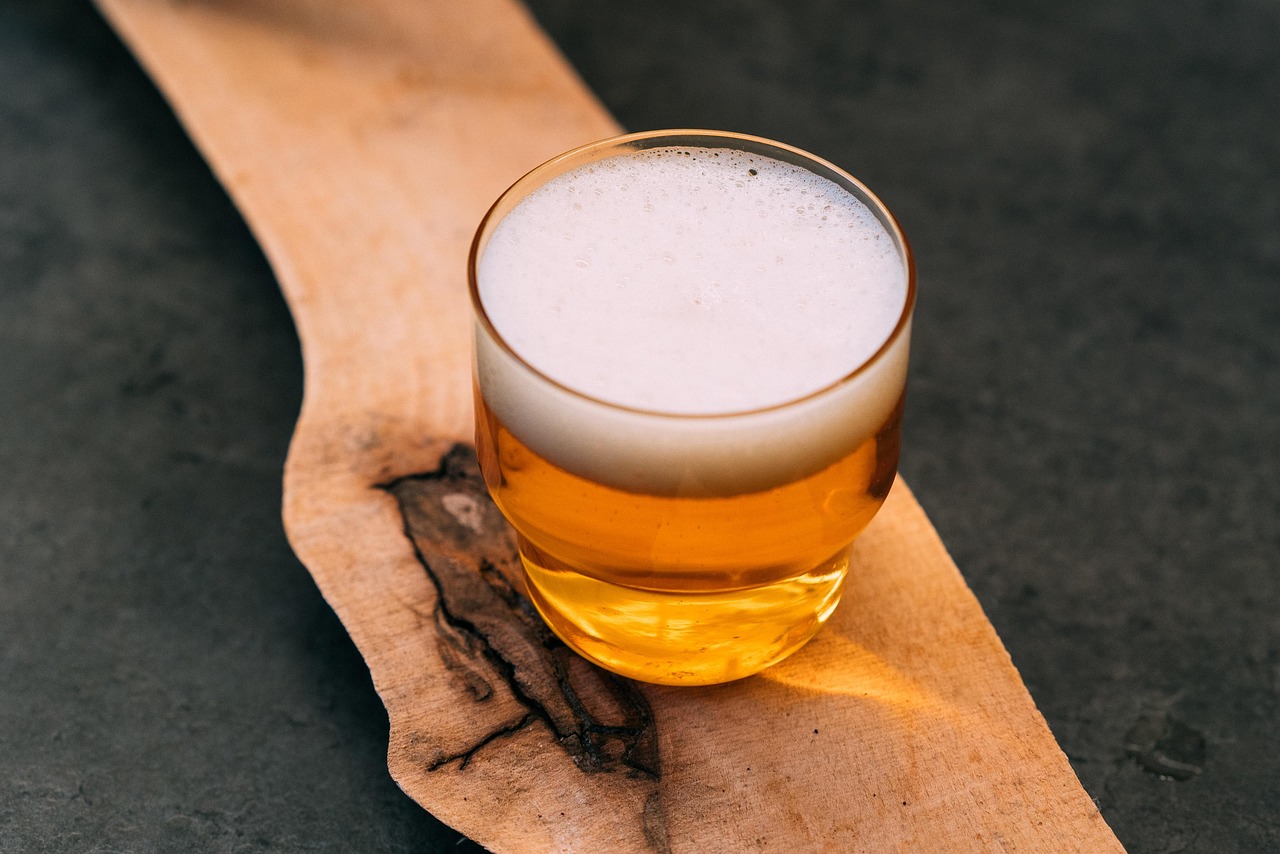 beer, craft beer, craft brew, pint, glass, miniature, aesthetic, beer connoisseur, beer tasting, gourmet beer
