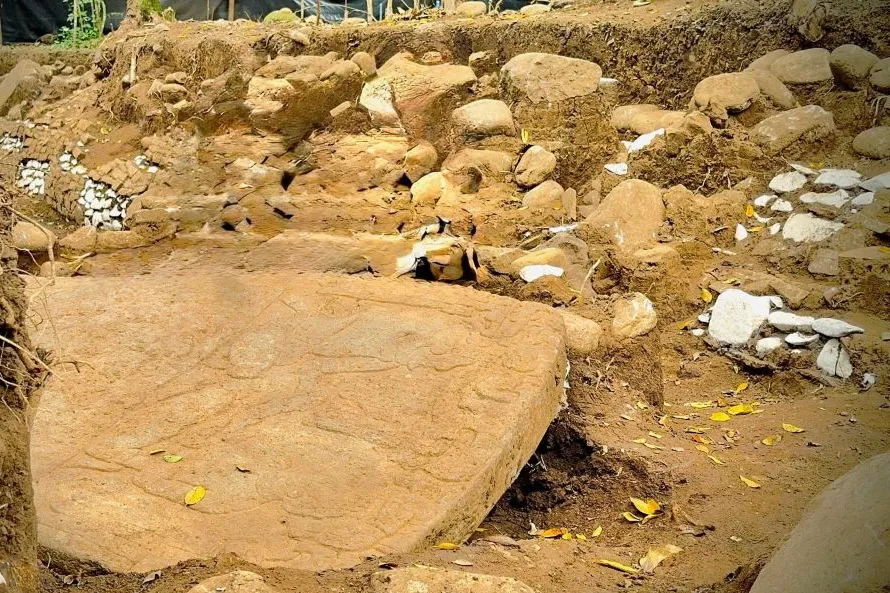 This Ancient Monolith That Archaeologists Unearthed in Mexico May Depict People Receiving ‘Divine Liquid’ in a Ritual