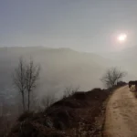 Hlas, ktorý znie cez hranicu: Kašmírske piesne o strate, mieste a pamäti Hlas, ktorý znie cez hranicu: Kašmírske piesne o strate, mieste a pamäti