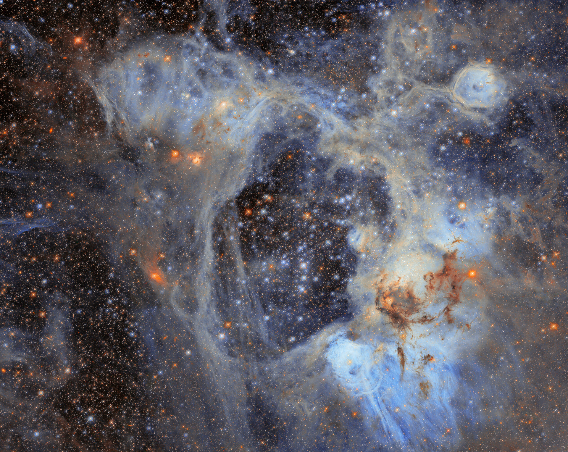 Hubble zachytil obriu bublinu v susednej galaxii: hviezdnu porodnicu N44