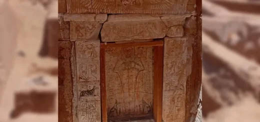 V egyptskej oáze Dakhla objavili hrobku s 1 700 rokov starou gréckou elegiou na otca